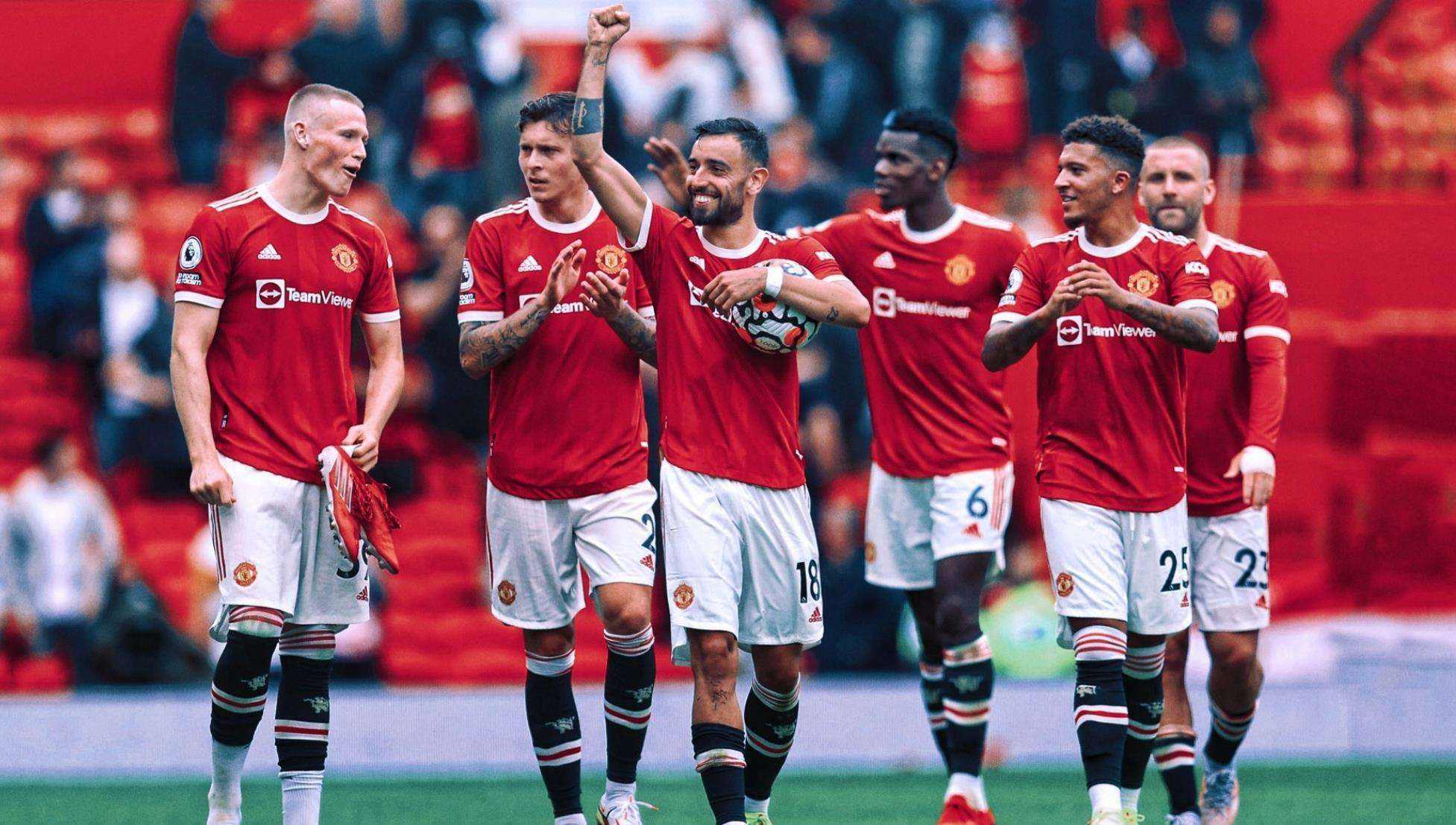 双方中场的 双方中场的