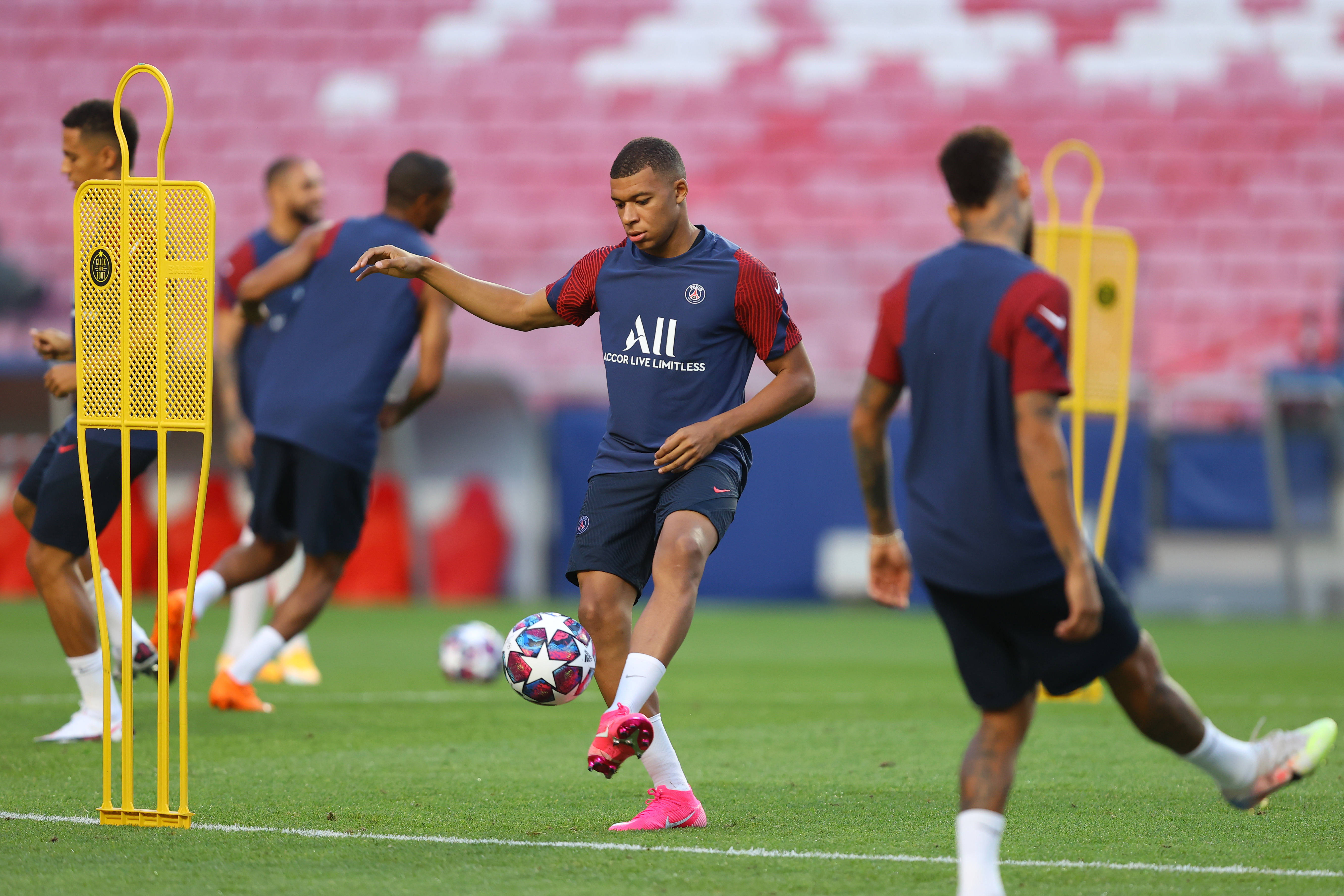 皇家马德里 皇家马德里