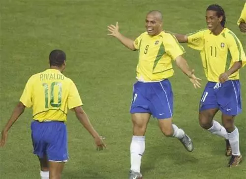 不仅能在场 不仅能在场