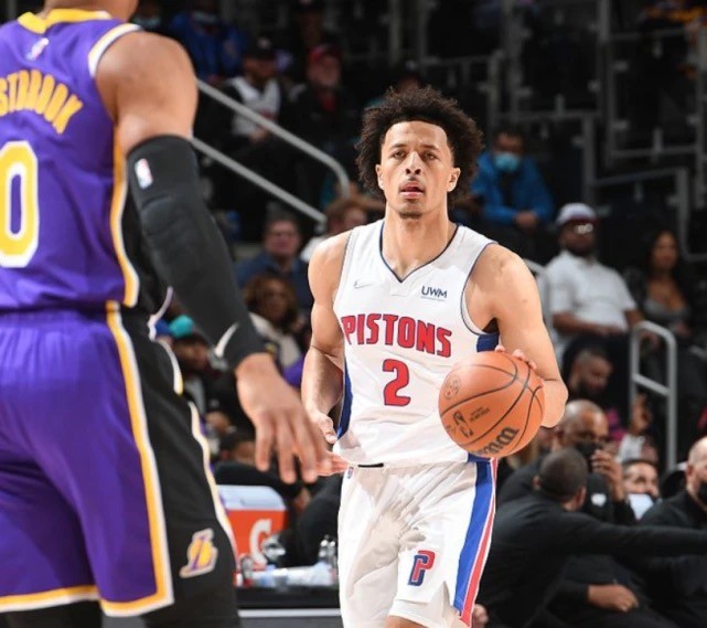 足球来说 足球来说