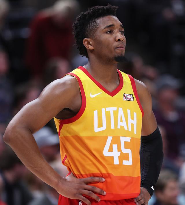 很多运动员 很多运动员