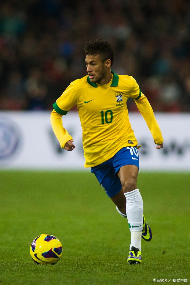 中在他身上 中在他身上