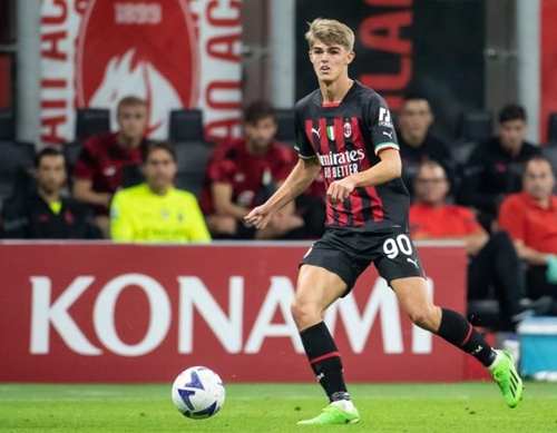 这对组合在 这对组合在